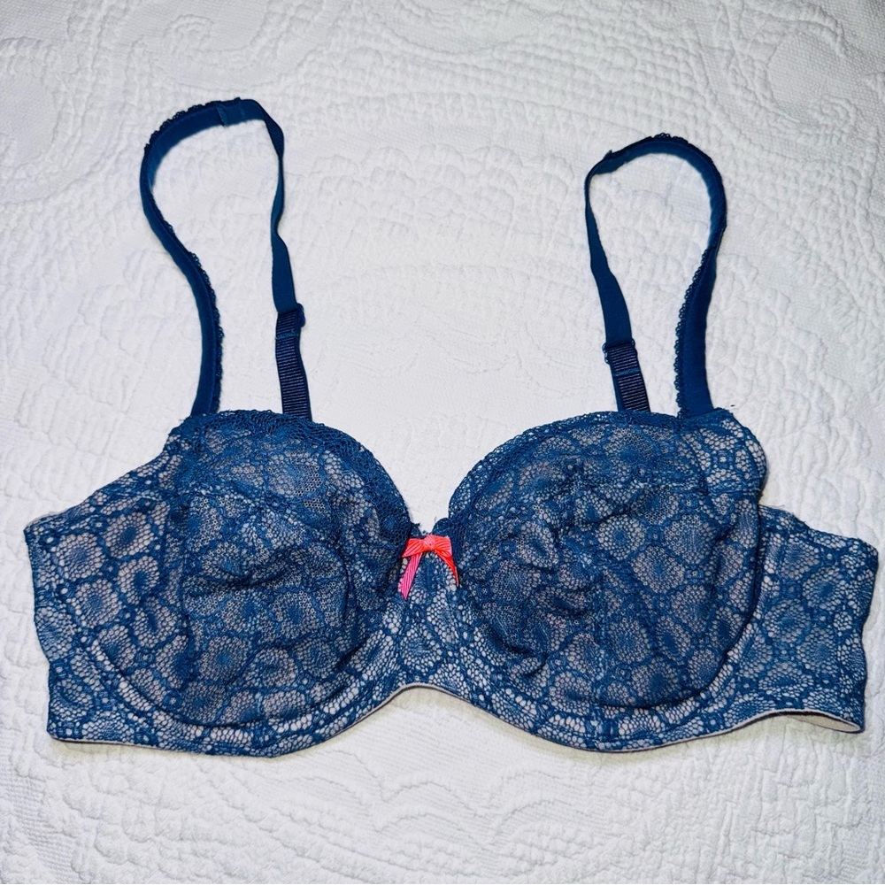Victoria's Secret Body By Victoria Unlined Demi Bra Wired 36D Blue Lace Sheer